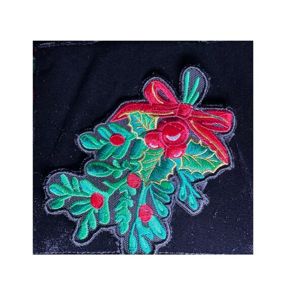 Xhilaration Mistletoe Black Velvet Holiday Overalls Jumpsuit Embroidered Large - Picture 8 of 9